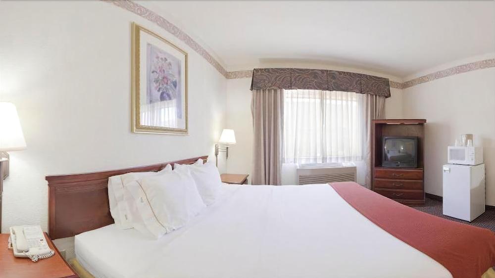 Holiday Inn Express Show Low By Ihg Dış mekan fotoğraf