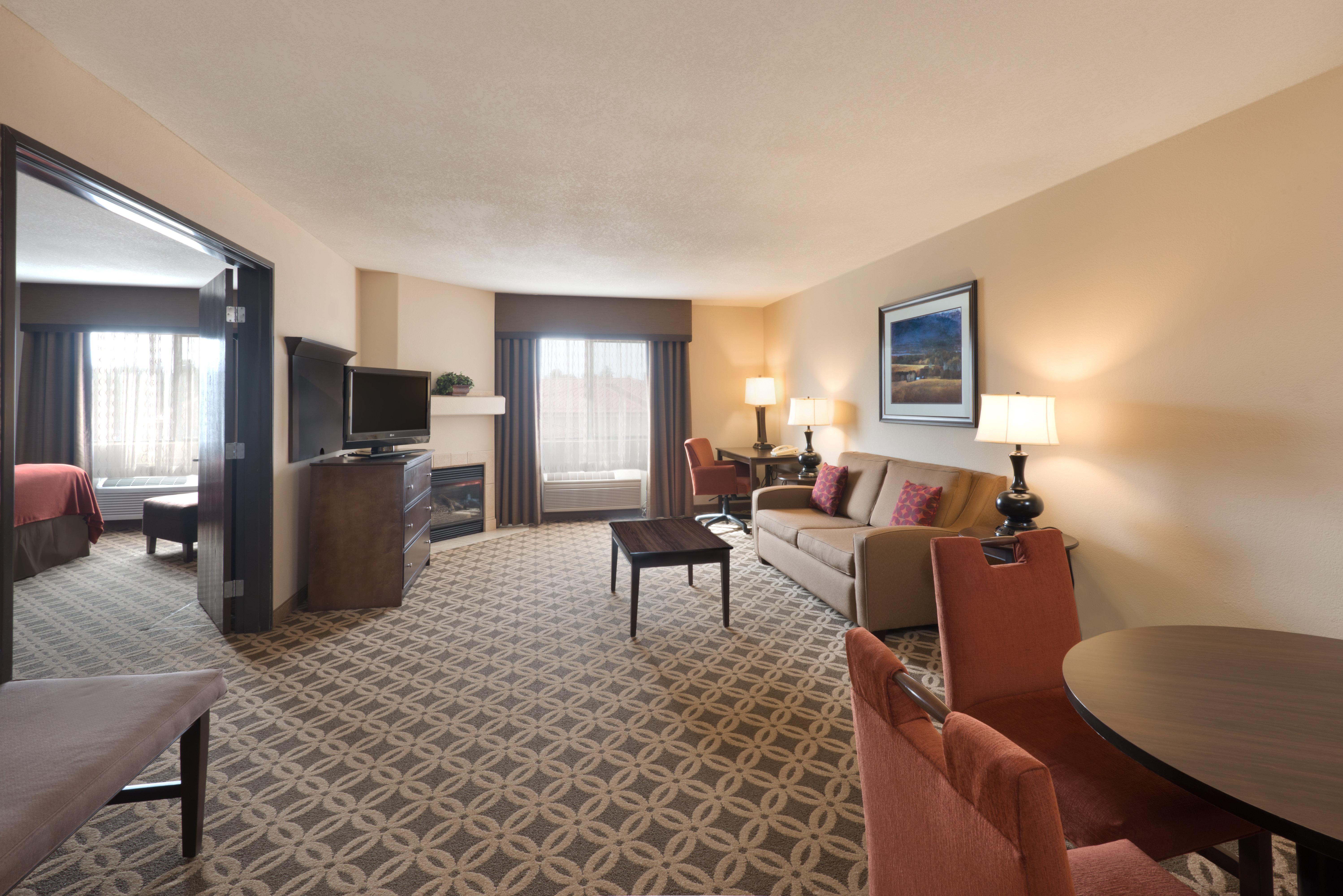 Holiday Inn Express Show Low By Ihg Dış mekan fotoğraf