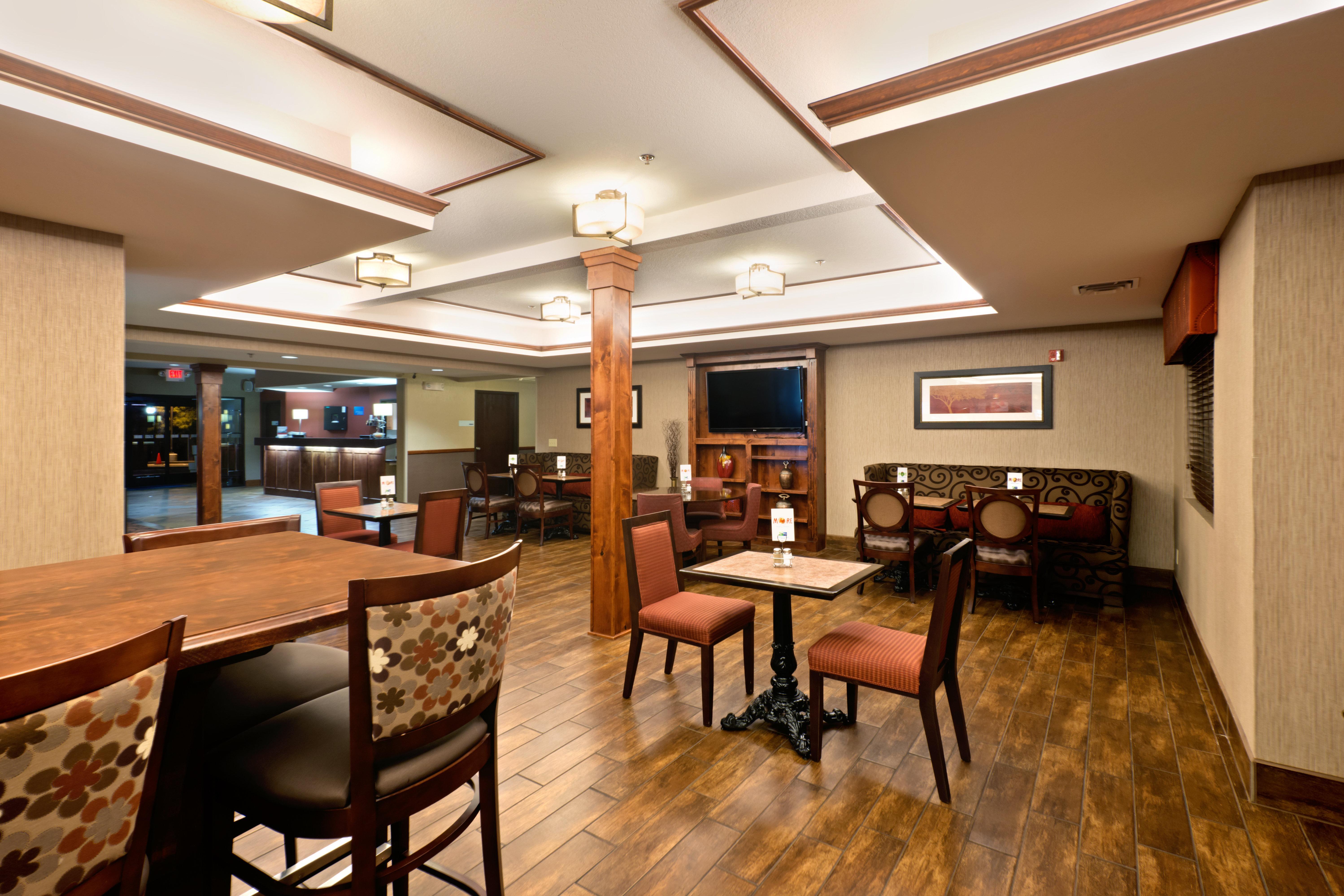 Holiday Inn Express Show Low By Ihg Dış mekan fotoğraf